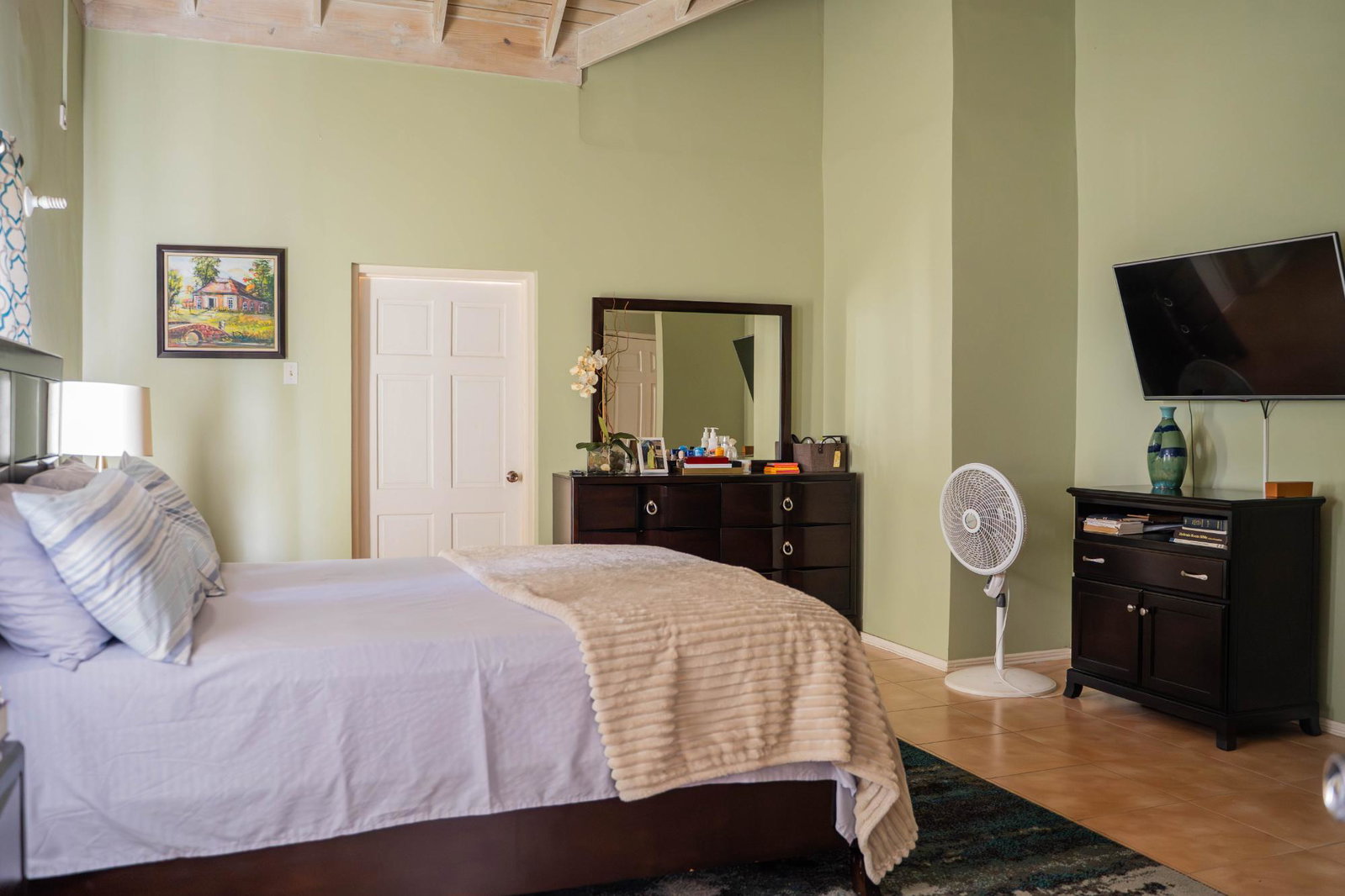 Modern-2-Bedroom-Apartment-for-Sale-in-Norbrook-St.-Andrew-Jamaica Eighth image of 23 Hill Road, Norbrook in Kingston 8, St. Andrew, Jamaica - property is For Sale