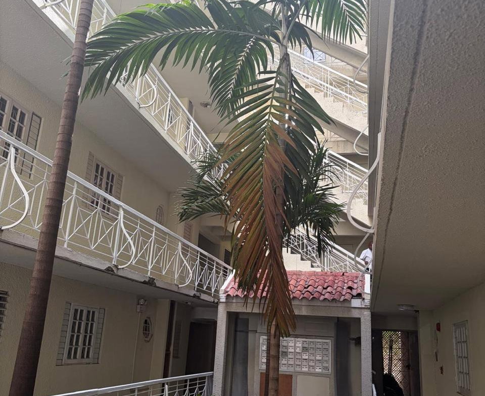 Third image of Apt. 8-144 1/2 Oakland Complex, Con in Kingston 8, St. Andrew, Jamaica - property is For Sale