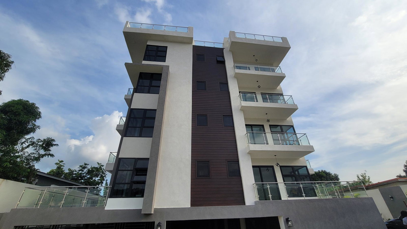 Modern-2-Bedroom-Apartment-for-Sale-on-Border-Avenue-St.-Andrew-Jamaica Twenty-First image of 4-27 Border Avenue in Kingston 19, St. Andrew, Jamaica - property is For Sale