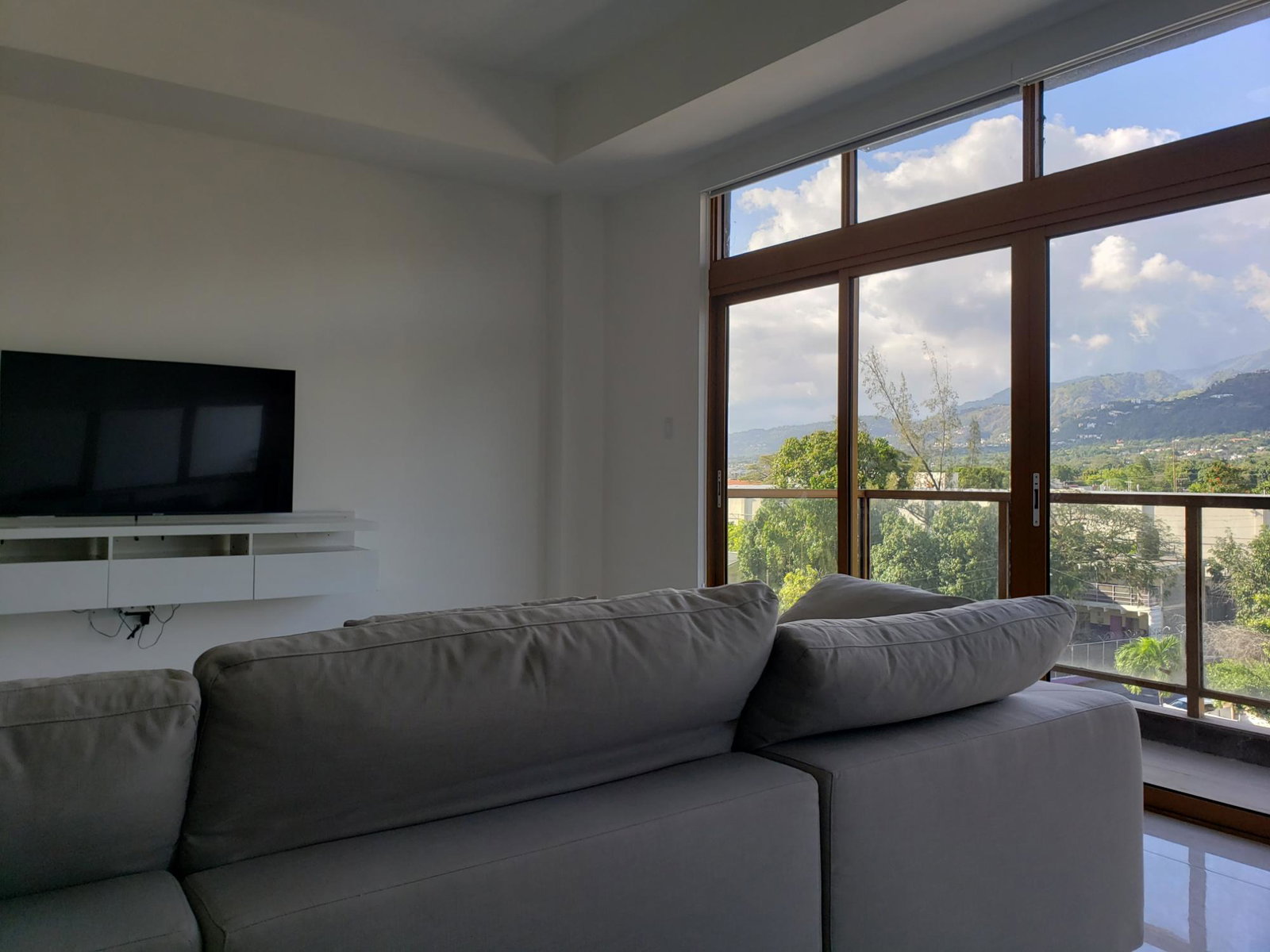 Sixth image of 302-30 Wellington Drive in Kingston 6, St. Andrew, Jamaica - property is For Rent