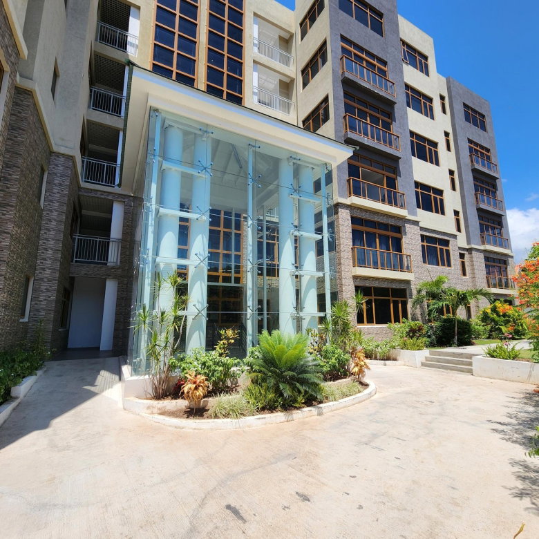 First image of 302-30 Wellington Drive in Kingston 6, St. Andrew, Jamaica - property is For Rent