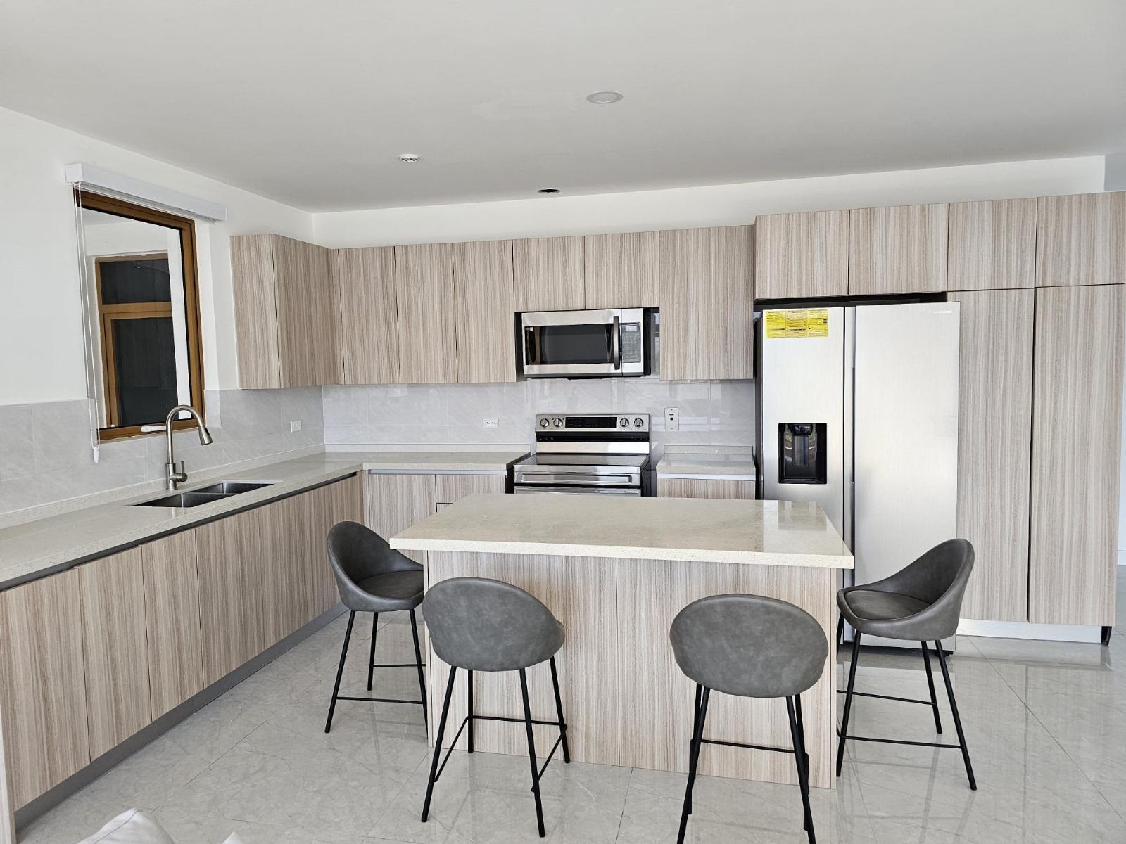 Ninth image of 302-30 Wellington Drive in Kingston 6, St. Andrew, Jamaica - property is For Rent