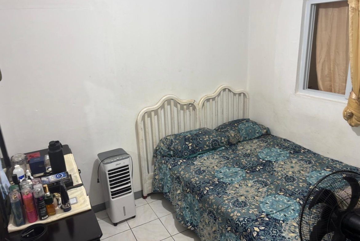 Fifth image of Champlain Ave, Three Oaks in Kingston 19, St. Andrew, Jamaica - property is For Rent