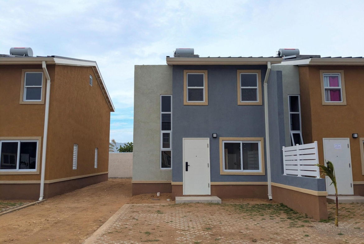 First image of Chester Creek in Greater Portmore, St. Catherine, Jamaica - property is For Rent