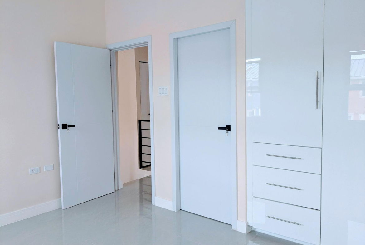 Thirteenth image of Chester Creek in Greater Portmore, St. Catherine, Jamaica - property is For Rent