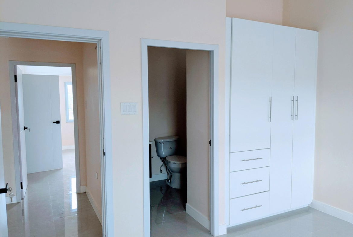 Fifteenth image of Chester Creek in Greater Portmore, St. Catherine, Jamaica - property is For Rent