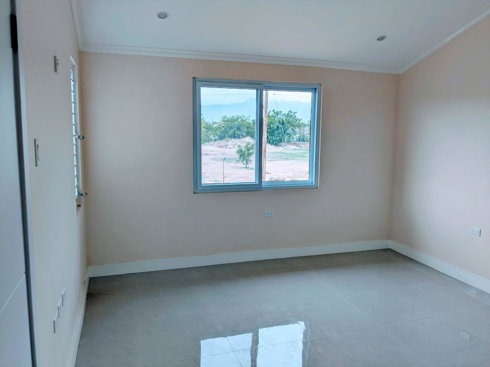 Ninth image of Chester Creek in Greater Portmore, St. Catherine, Jamaica - property is For Rent