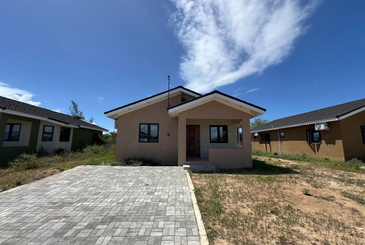 Second image of Lot-493 Oak Estate in Portmore Mall, St. Catherine, Jamaica - property is For Rent