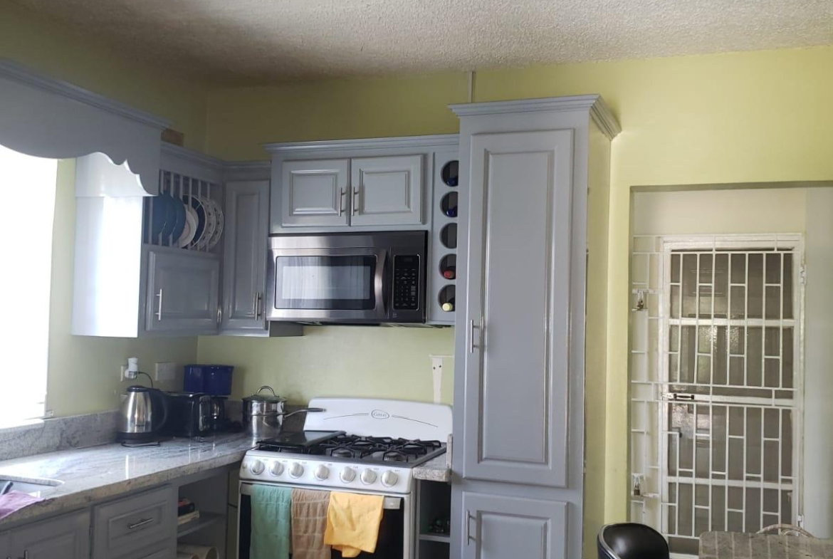 Eighth image of 7 Humingbird Close, Lot 168 in Mandeville, Manchester, Jamaica - property is For Rent