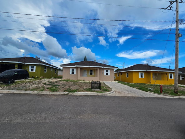 Fifth image of 316 Colbeck Manor in Old Harbour, St. Catherine, Jamaica - property is For Rent