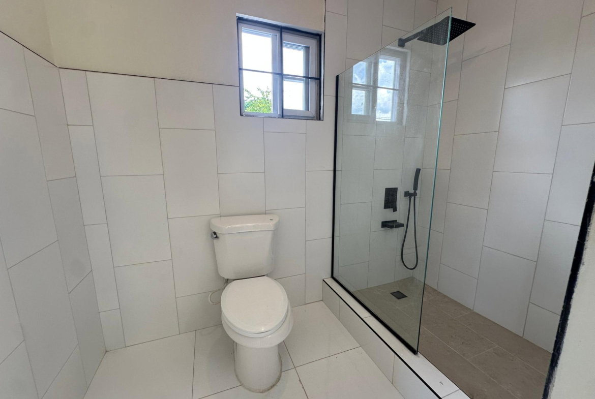 Eleventh image of 7 Tucker Avenue, Kingston 6 in Kingston 6, St. Andrew, Jamaica - property is For Rent