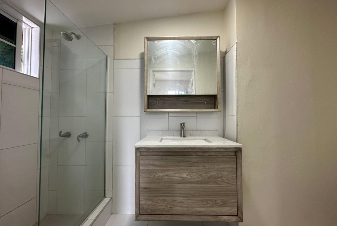 Thirteenth image of 7 Tucker Avenue, Kingston 6 in Kingston 6, St. Andrew, Jamaica - property is For Rent