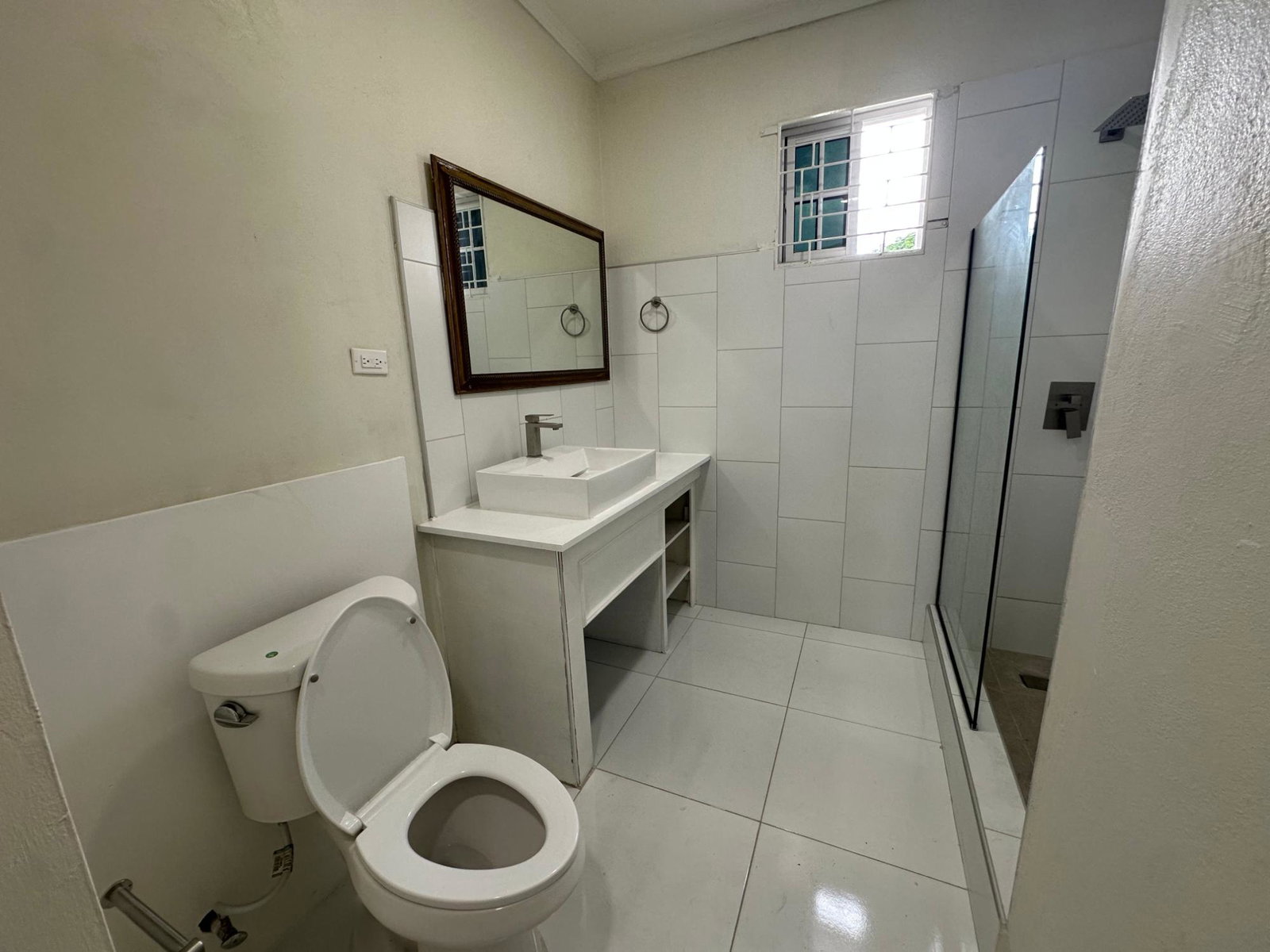 Sixteenth image of 7 Tucker Avenue, Kingston 6 in Kingston 6, St. Andrew, Jamaica - property is For Rent