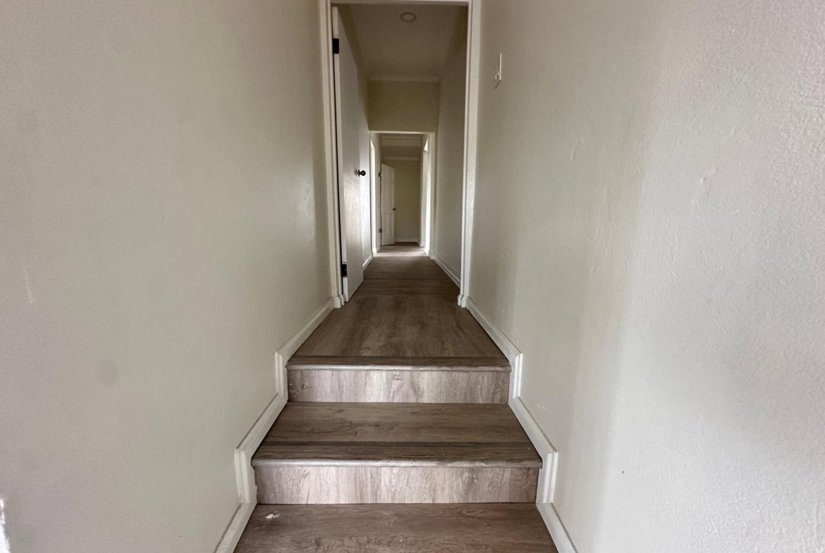 Seventeenth image of 7 Tucker Avenue, Kingston 6 in Kingston 6, St. Andrew, Jamaica - property is For Rent