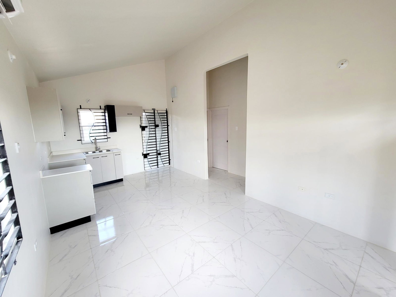 Sixth image of 413- Phoenix Park Village 2 in Phoenix Park, St. Catherine, Jamaica - property is For Rent