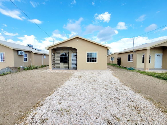 First image of 413- Phoenix Park Village 2 in Phoenix Park, St. Catherine, Jamaica - property is For Rent