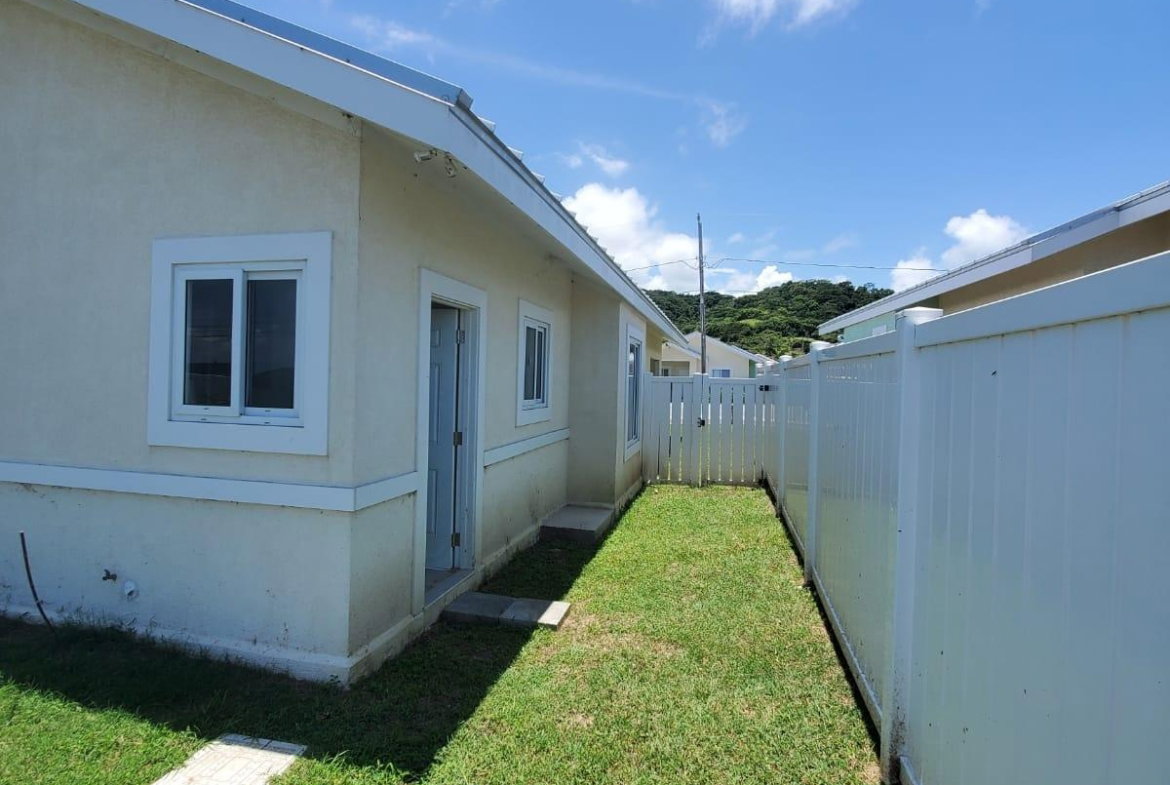 Second image of 193 Ocean Pointe, Sandy Bay in Lucea, Hanover, Jamaica - property is For Rent