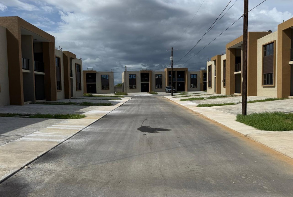 Second image of 266 Oak Estates, Bernard Lodg in Bernard Lodge, St. Catherine, Jamaica - property is For Rent