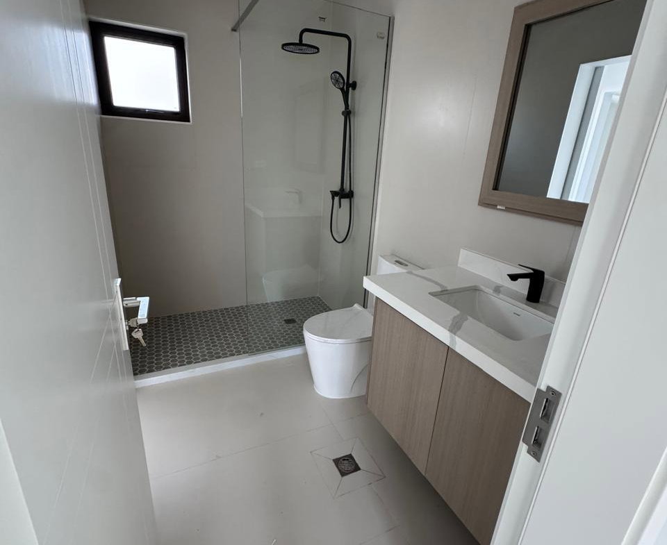 Fourteenth image of 266 Oak Estates, Bernard Lodg in Bernard Lodge, St. Catherine, Jamaica - property is For Rent