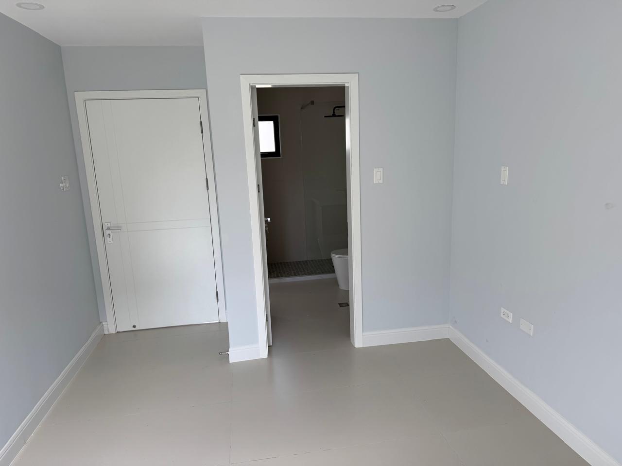Modern-3-Bedroom-Townhouse-for-Rent-in-Oak-Estates-Portmore-St.-Catherine Fifth image of 266 Oak Estates, Bernard Lodg in Bernard Lodge, St. Catherine, Jamaica - property is For Rent