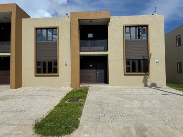 First image of 266 Oak Estates, Bernard Lodg in Bernard Lodge, St. Catherine, Jamaica - property is For Rent