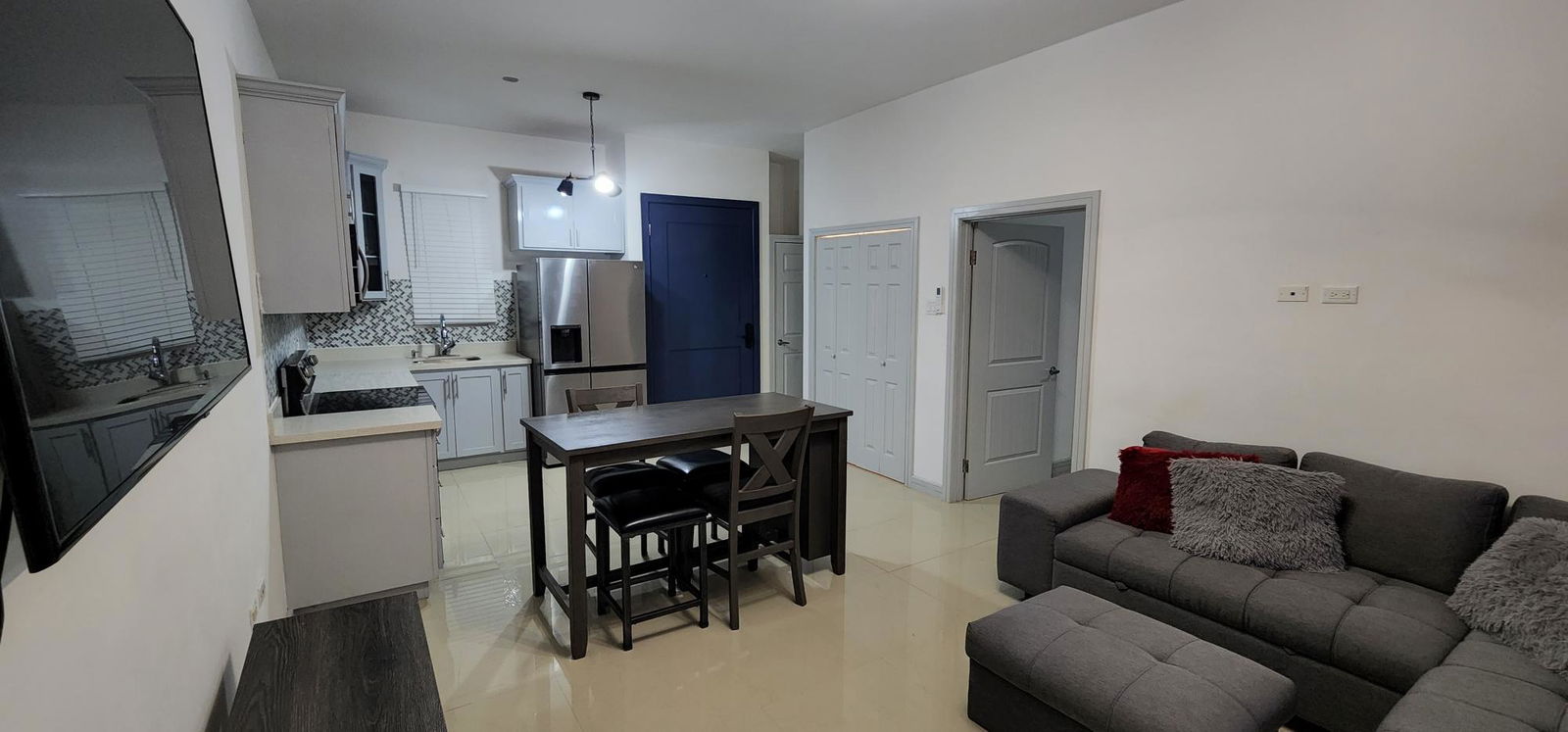 Eighteenth image of 12-71 Border Avenue in Kingston 19, St. Andrew, Jamaica - property is For Rent