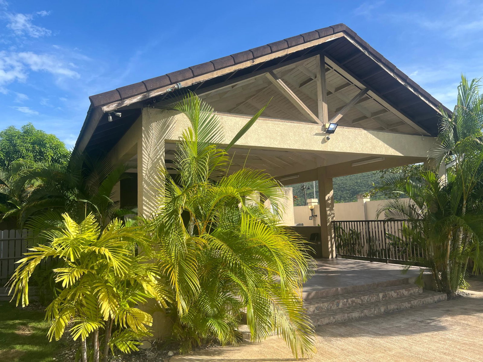 Modern-Split-Level-Apartment-for-Sale-in-Mona-St.-Andrew-Jamaica Ninth image of 51-1 Spathodia Avenue in Kingston 6, St. Andrew, Jamaica - property is For Sale
