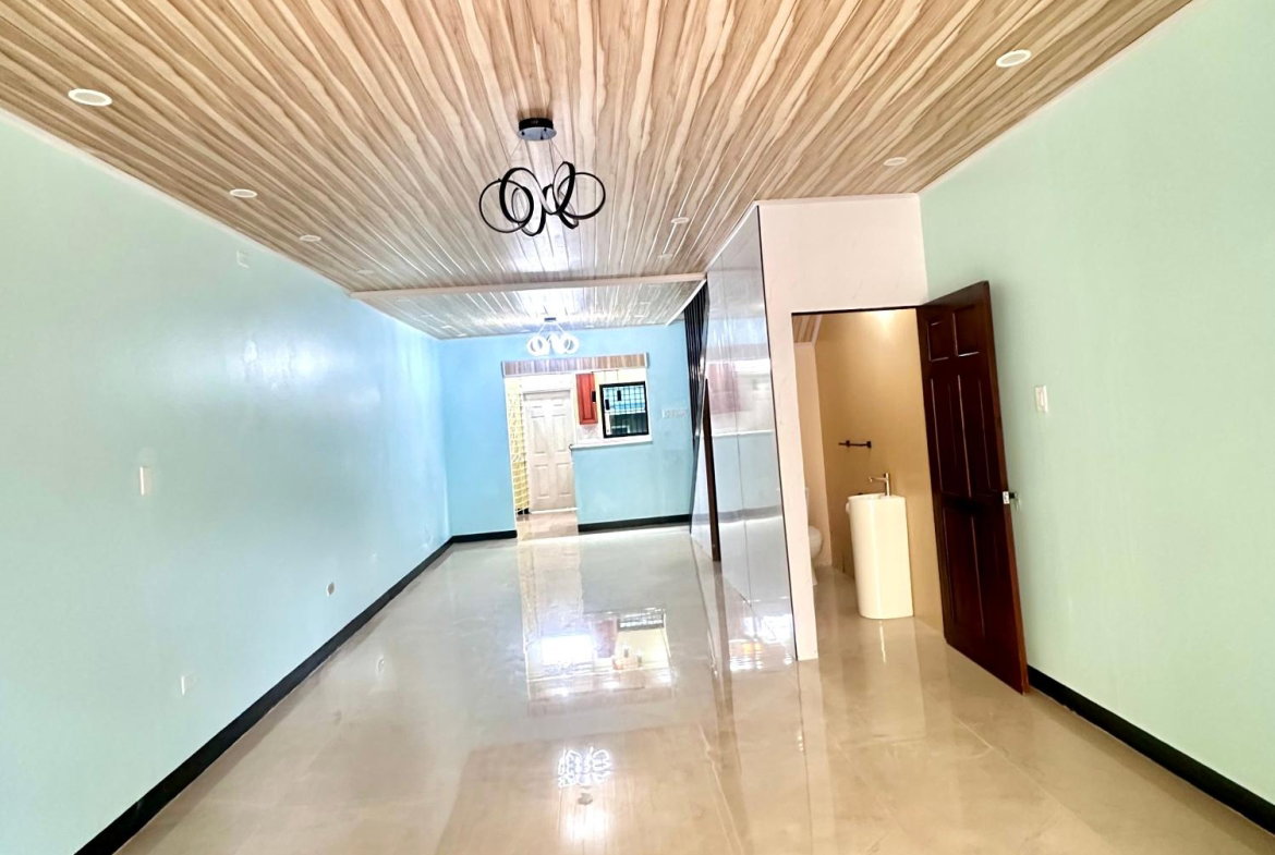 Second image of 2d Vectis Avenue in Kingston 6, St. Andrew, Jamaica - property is For Rent