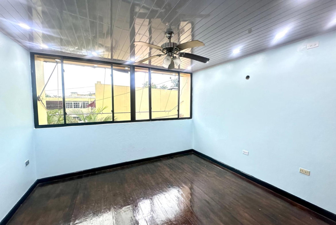 Eleventh image of 2d Vectis Avenue in Kingston 6, St. Andrew, Jamaica - property is For Rent