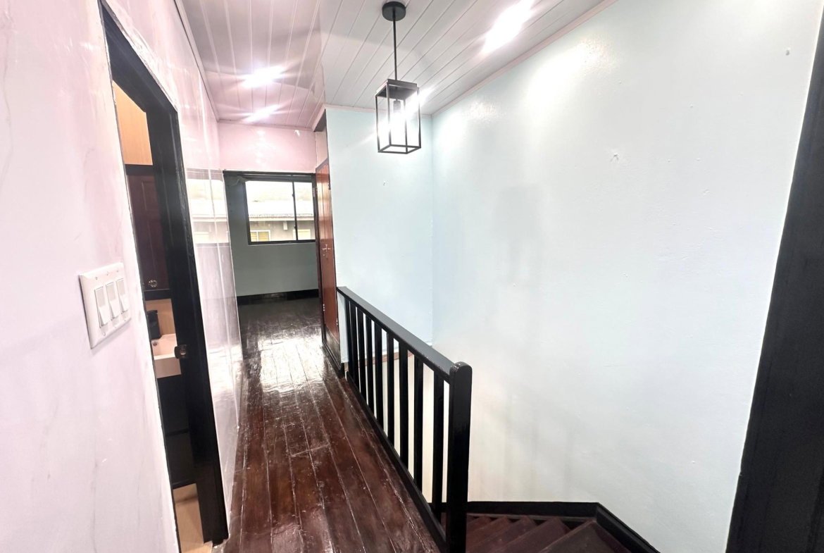 Eighth image of 2d Vectis Avenue in Kingston 6, St. Andrew, Jamaica - property is For Rent