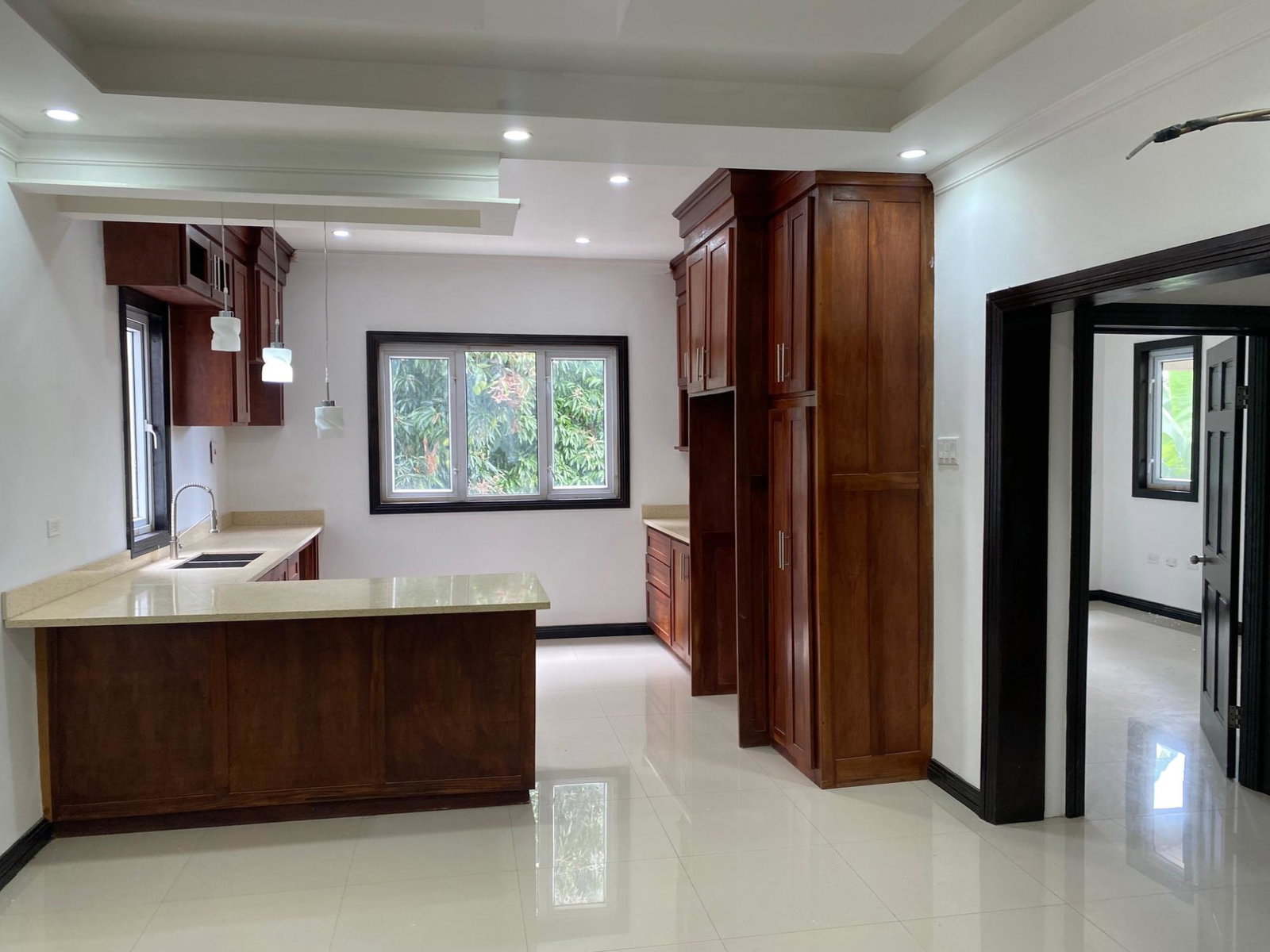 Seventh image of 8-5 Park Avenue in Kingston 19, St. Andrew, Jamaica - property is For Sale