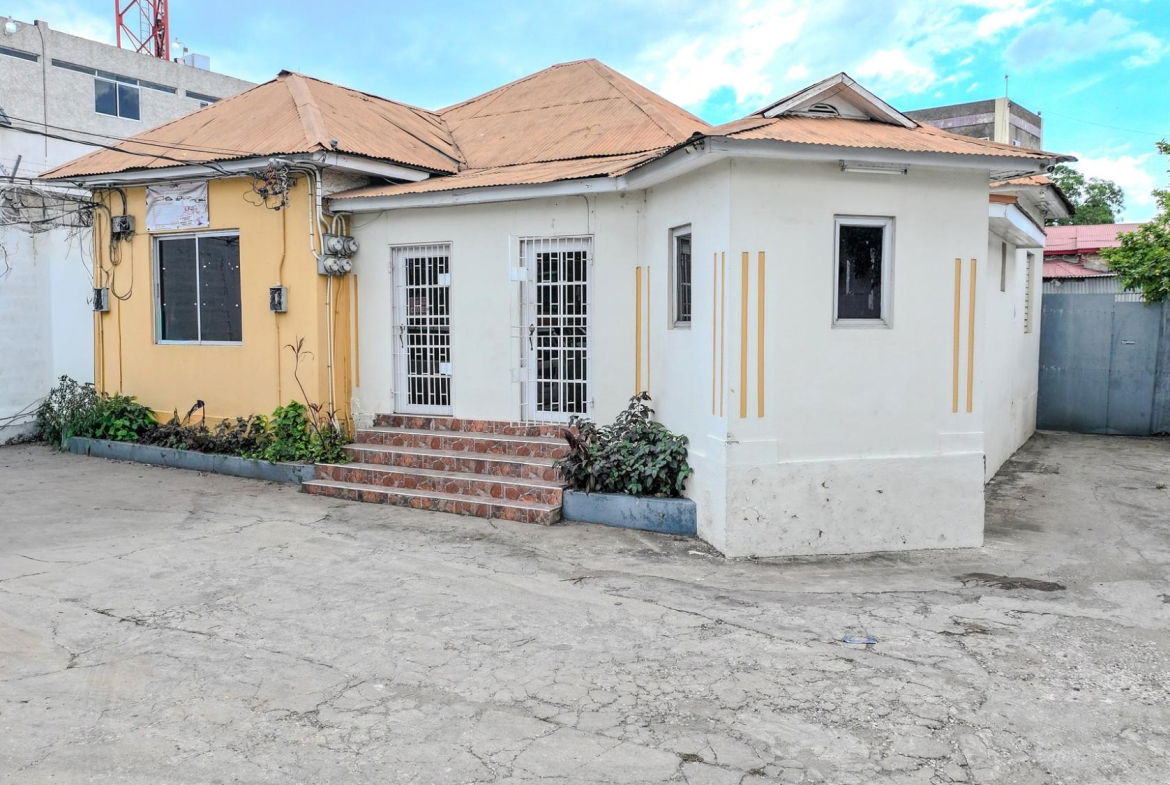 Fourth image of 29 Retirement Rd|cross Roads in Kingston 5, St. Andrew, Jamaica - property is For Rent