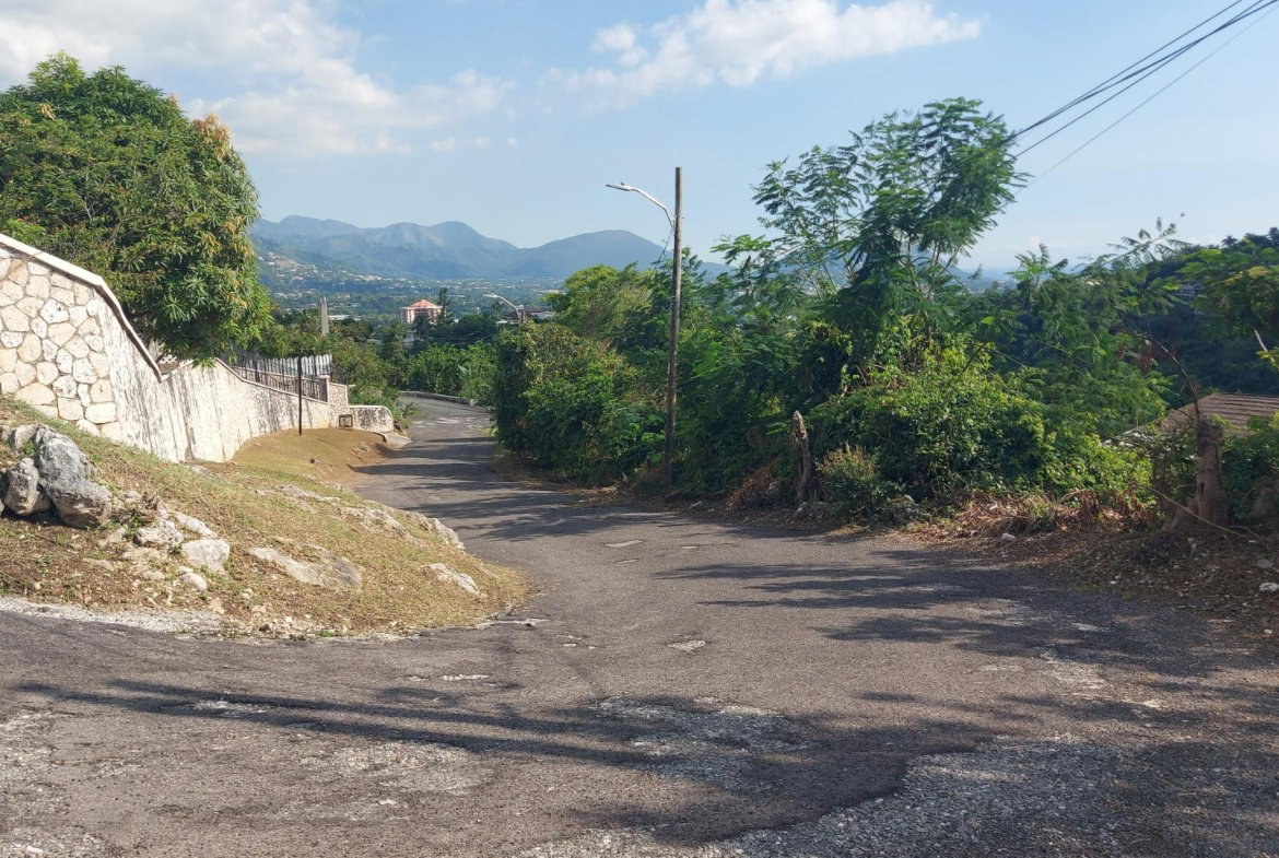 Fifth image of 11 West Oakridge in Kingston 8, St. Andrew, Jamaica - property is For Sale