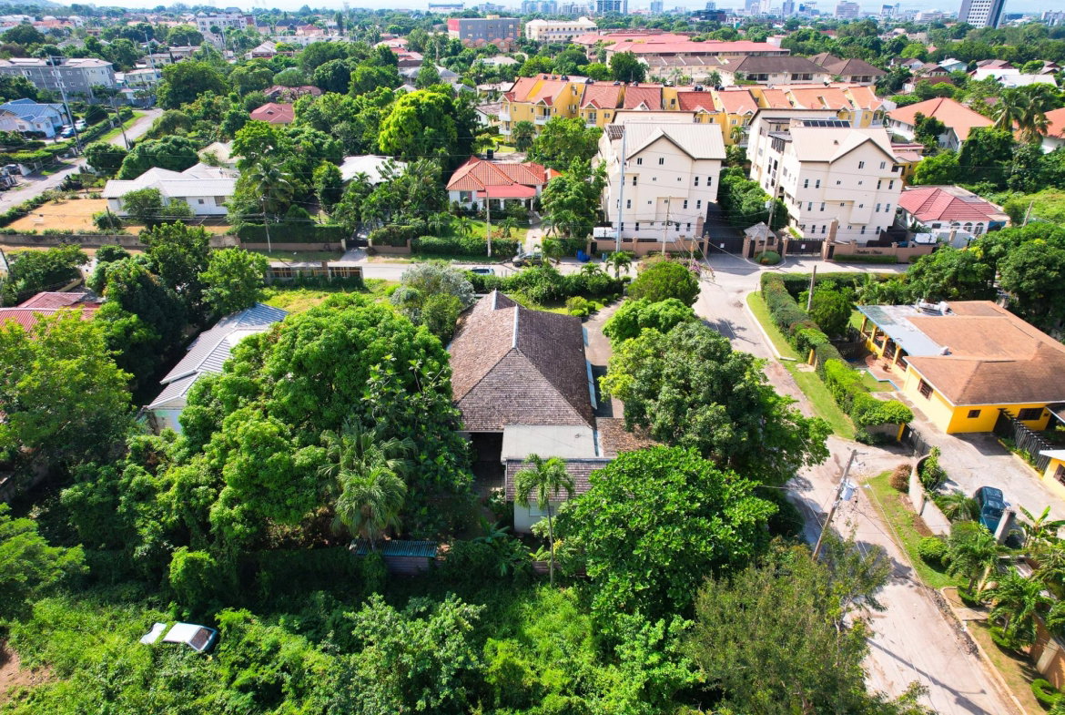 Fifteenth image of 15 Sandhurst Crescent in Kingston 6, St. Andrew, Jamaica - property is For Sale