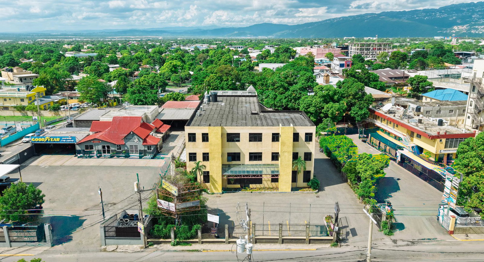 Fourth image of 137 Maxfield Avenue, Kingston in Kingston 10, St. Andrew, Jamaica - property is For Rent