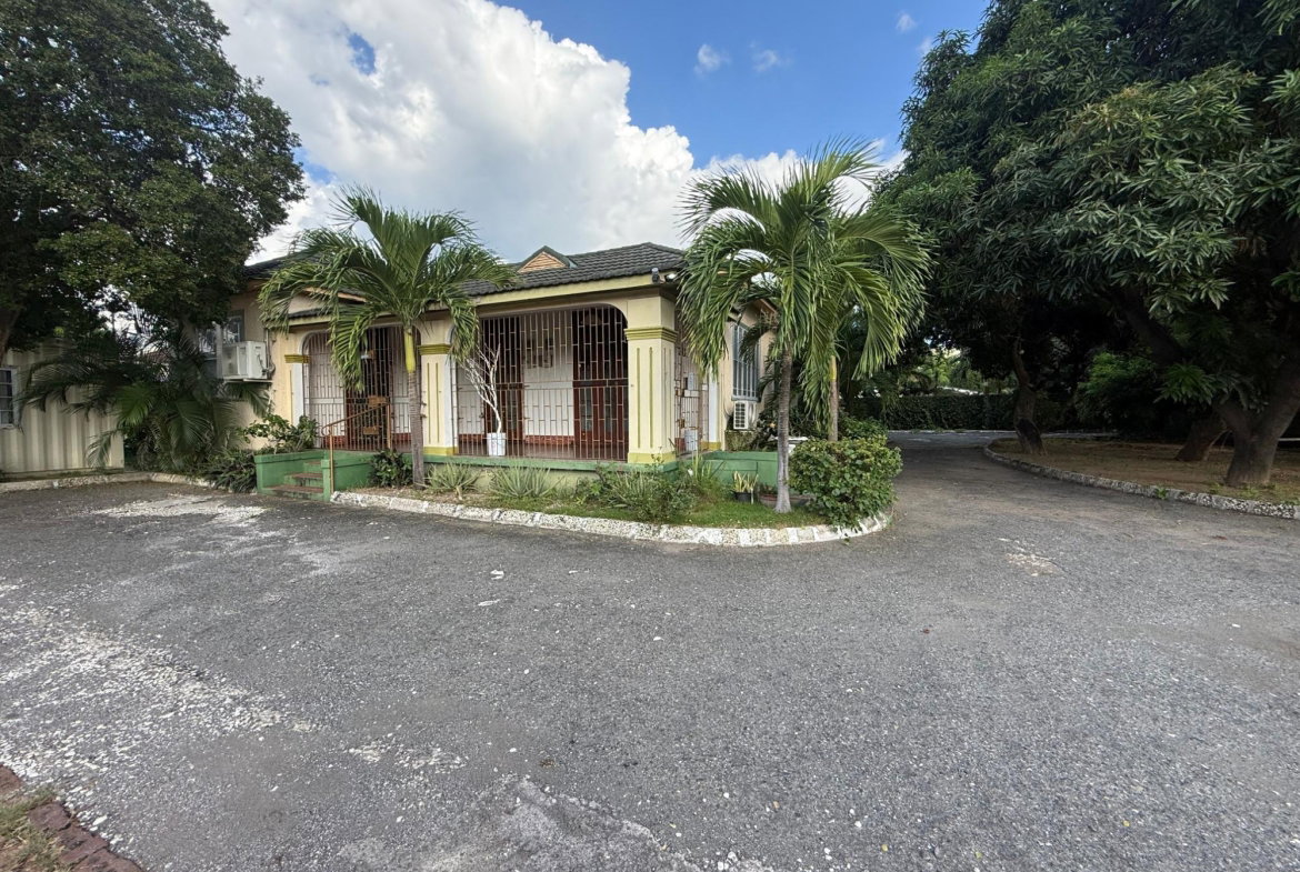 Second image of 16 Windsor Avenue, Kingston 5 in Kingston 5, St. Andrew, Jamaica - property is For Sale