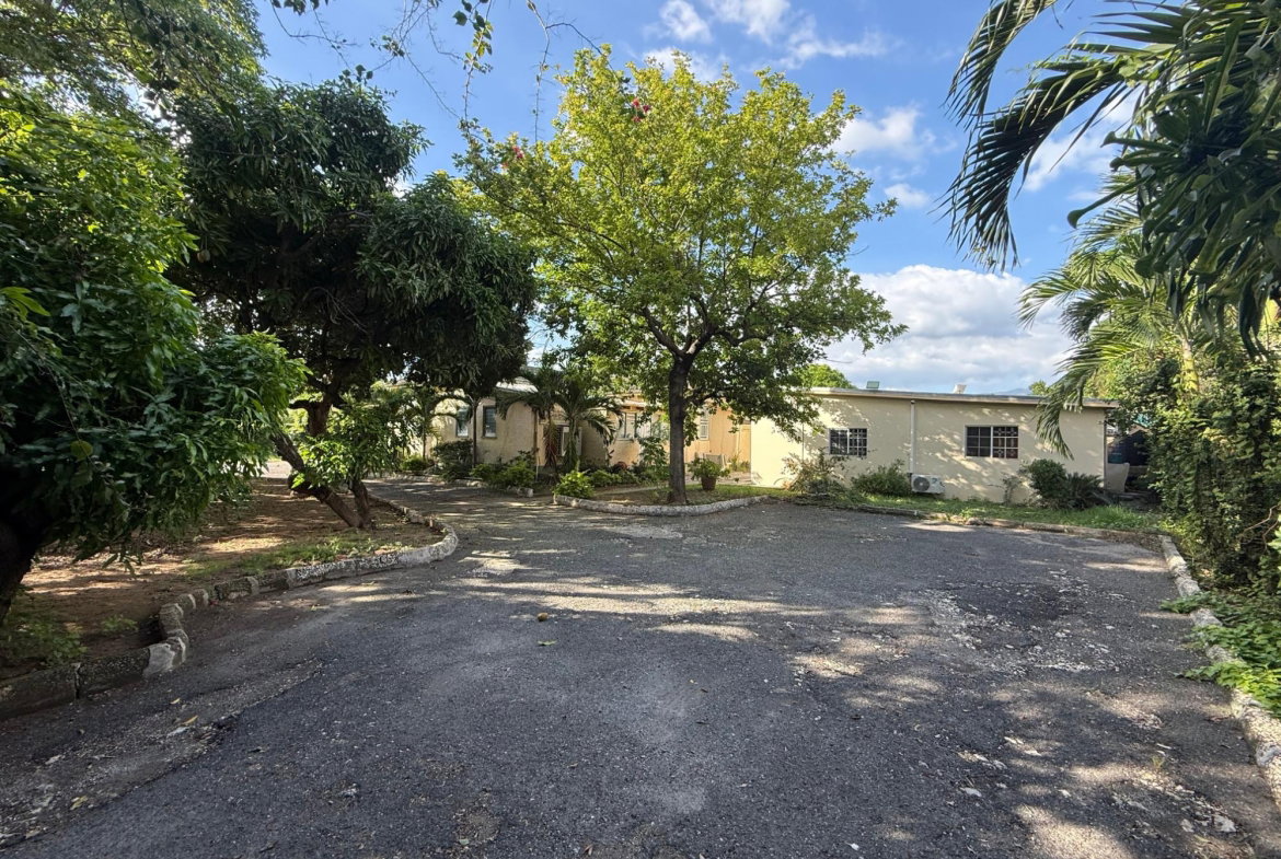 Ninth image of 16 Windsor Avenue, Kingston 5 in Kingston 5, St. Andrew, Jamaica - property is For Sale