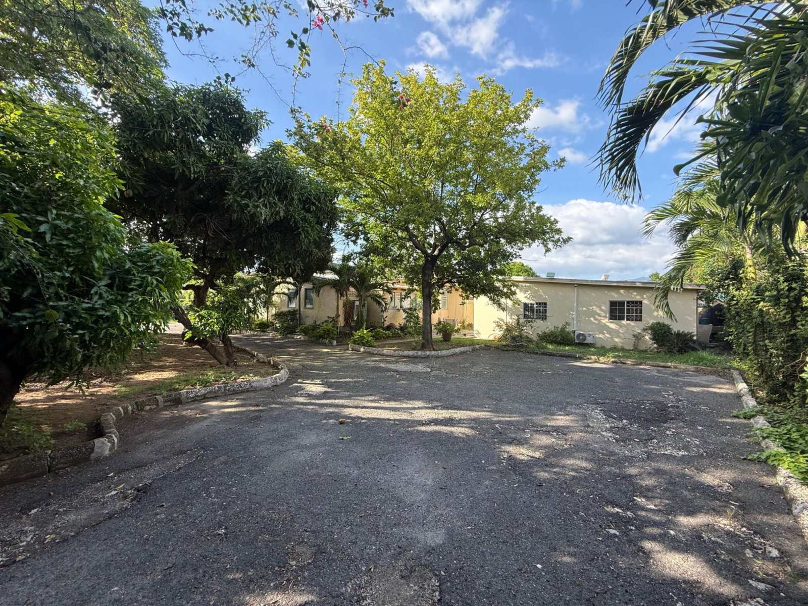 Ninth image of 16 Windsor Avenue, Kingston 5 in Kingston 5, St. Andrew, Jamaica - property is For Sale