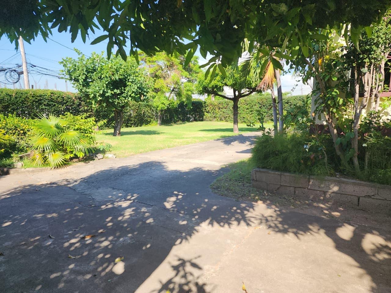 Fourth image of Mountain View Ave. Kgn. 6 in Kingston 6, St. Andrew, Jamaica - property is For Rent