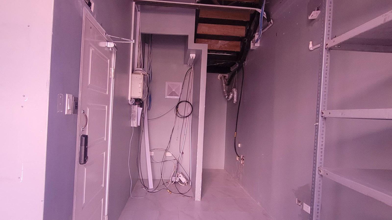 Ninth image of 6-15 Hope Road, Winchester Business Centre in Kingston 10, St. Andrew, Jamaica - property is For Rent