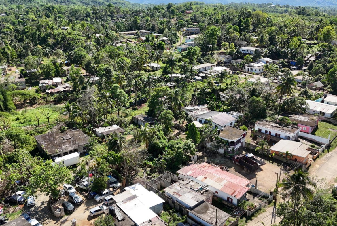 Eighth image of Commodore Linstead in Linstead, St. Catherine, Jamaica - property is For Sale