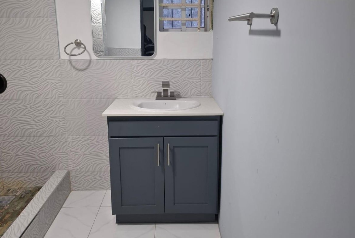 Sixth image of Victoria Rose Boulevard in Spanish Town, St. Catherine, Jamaica - property is For Rent