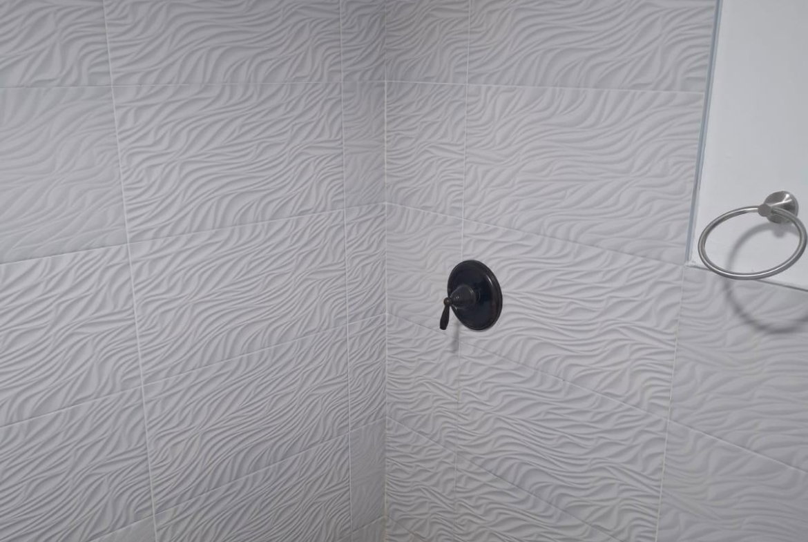 Seventh image of Victoria Rose Boulevard in Spanish Town, St. Catherine, Jamaica - property is For Rent