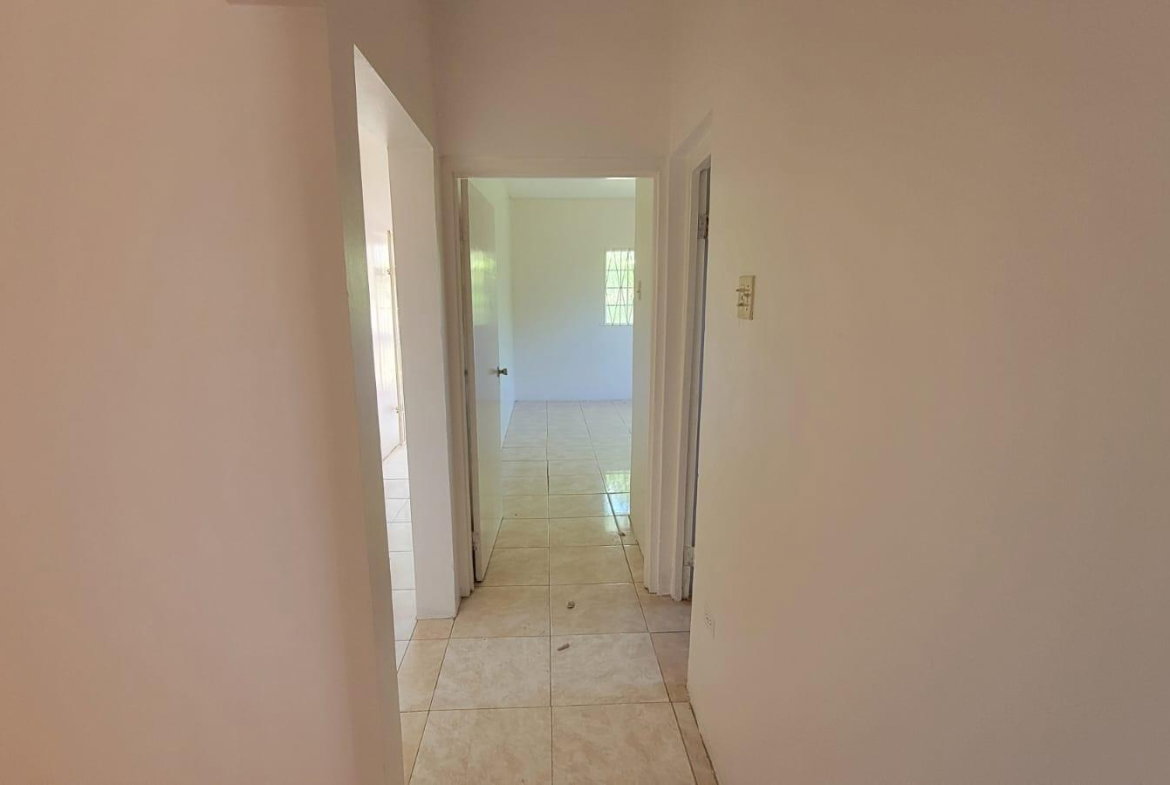 Twelfth image of 29 Hoose Avenue, Angel's, sp in Angels, St. Catherine, Jamaica - property is For Rent