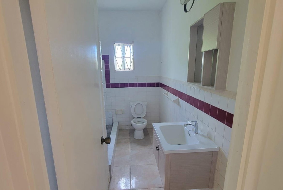 Tenth image of 29 Hoose Avenue, Angel's, sp in Angels, St. Catherine, Jamaica - property is For Rent