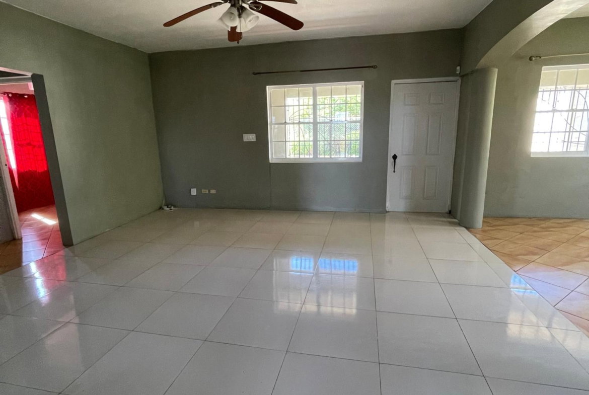 Eighteenth image of 215 Sandhills Circle, Hellshi in Hellshire Heights, St. Catherine, Jamaica - property is For Rent