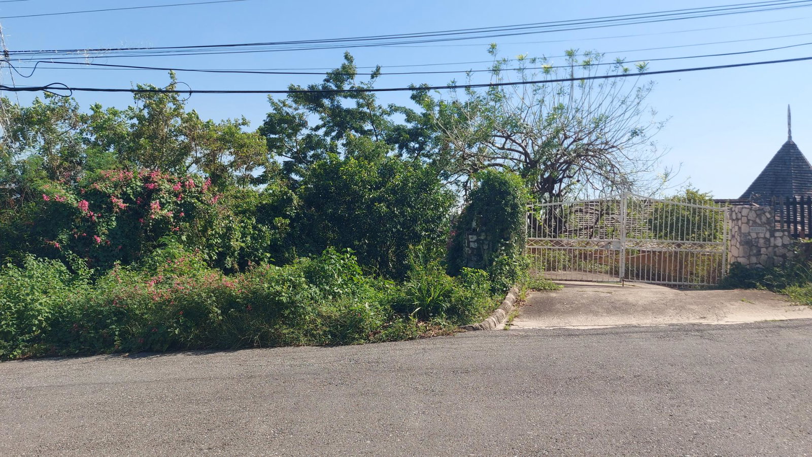First image of 109 Queen Hill in Kingston 19, St. Andrew, Jamaica - property is For Sale