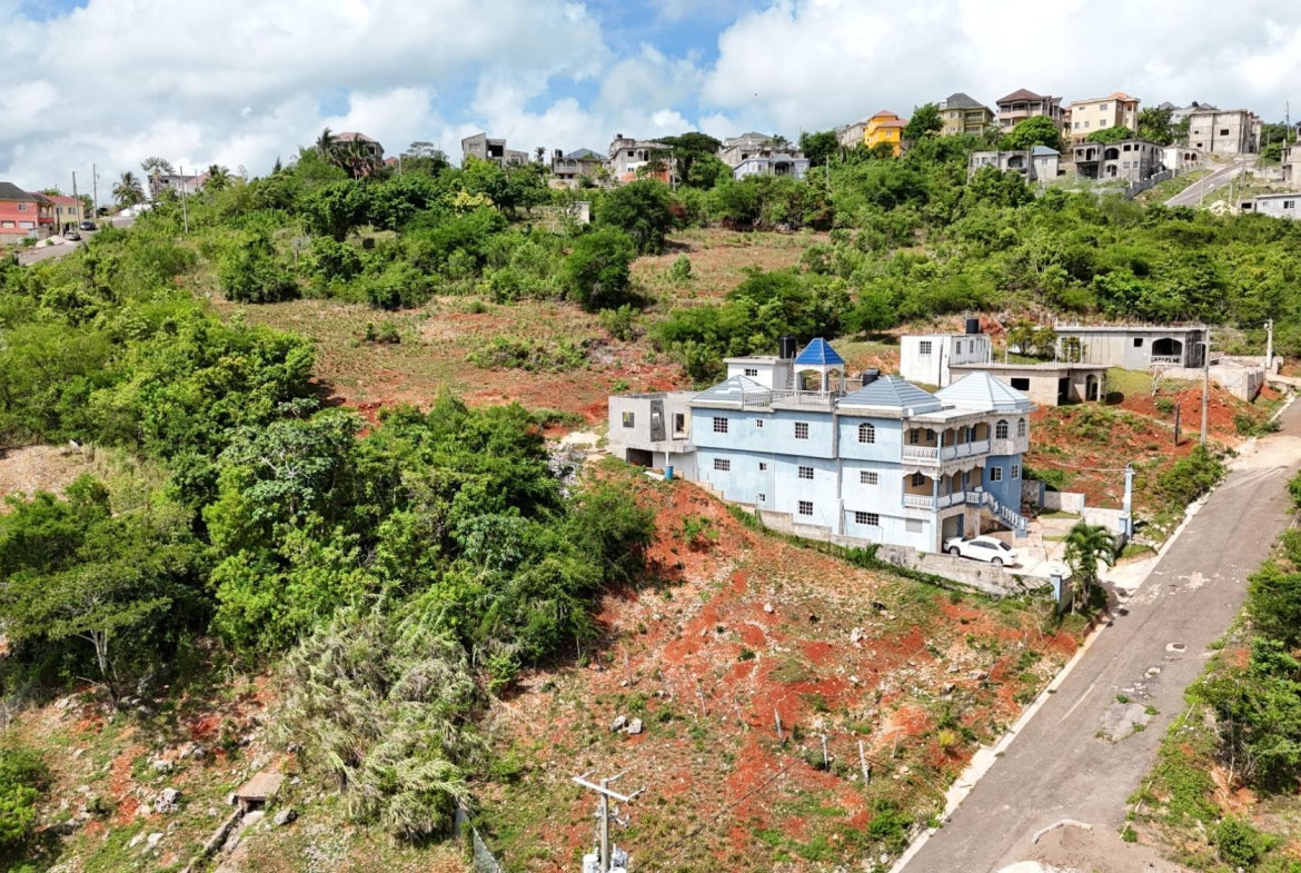 Fifth image of 408 Melrose Pen Williamsfield in Melrose, Manchester, Jamaica - property is For Sale