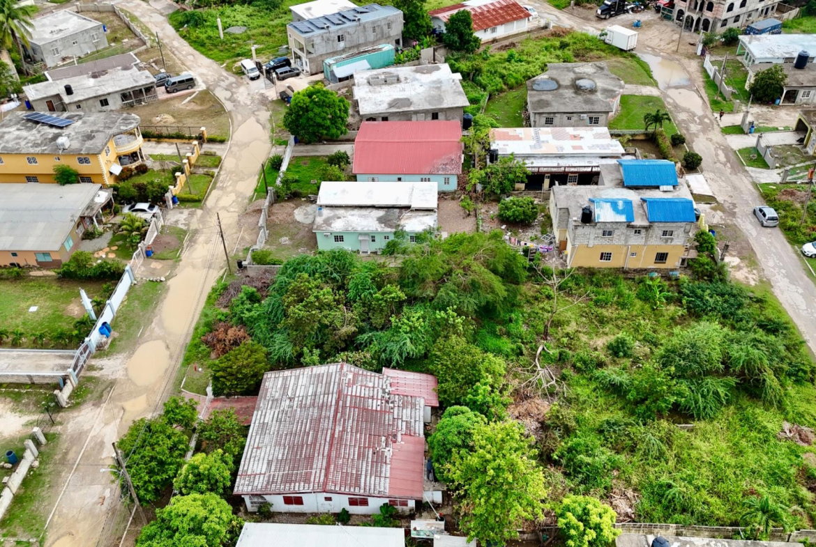 Third image of 792 Willowdene Spanish Town in Spanish Town, St. Catherine, Jamaica - property is For Sale