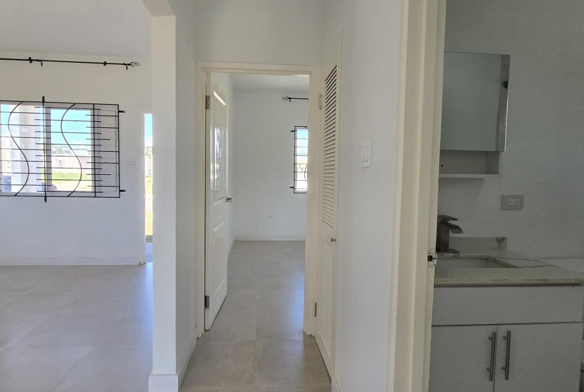 Seventeenth image of 20-20 Albert Huie Rd, Bushy pa in Bushy Park, St. Catherine, Jamaica - property is For Rent